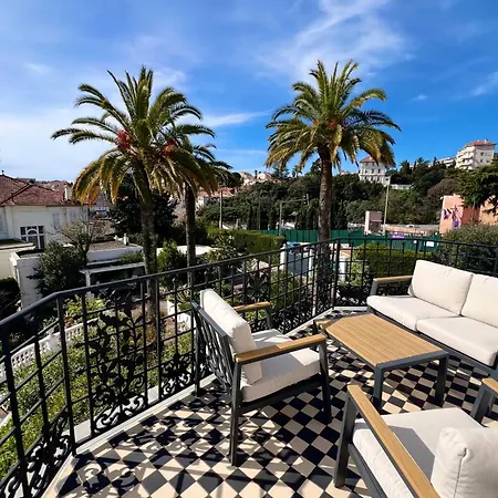 Apartment Tassigny Stylish - 2 Bedroom Sleeps 4 Free Parking Cannes
